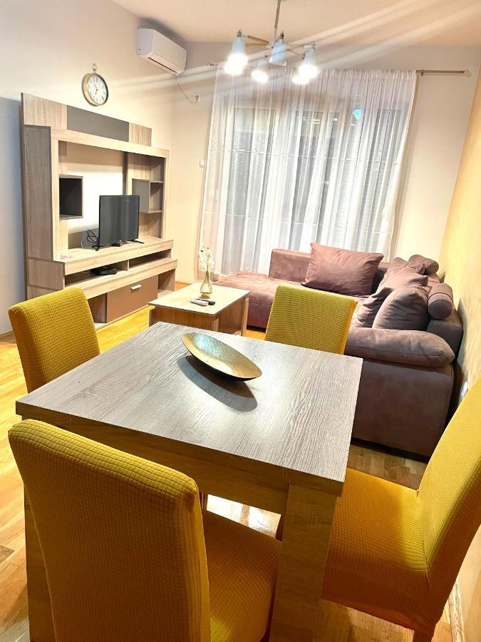 Appartamento Naki Apartman Podgorica Esterno foto