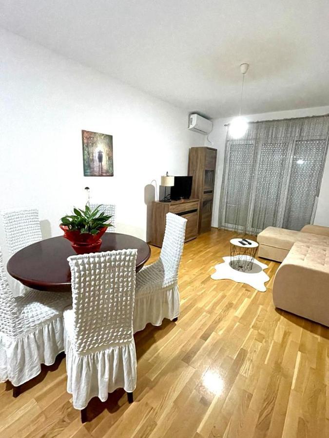 Appartamento Naki Apartman Podgorica Esterno foto