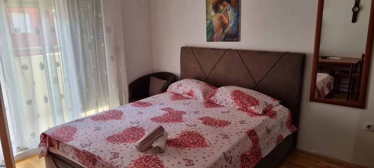 Appartamento Naki Apartman Podgorica Esterno foto